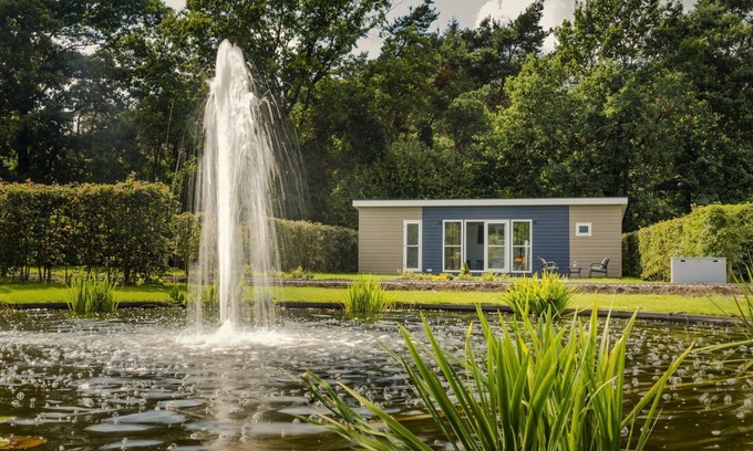 Municipality of Rijssen-Holten House | Cozy Cottage with Family and Pet-Friendly Amenities