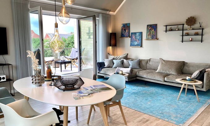 Dangast Apartment | Experience the Premium LopiLoft Penthouse for Your Stay