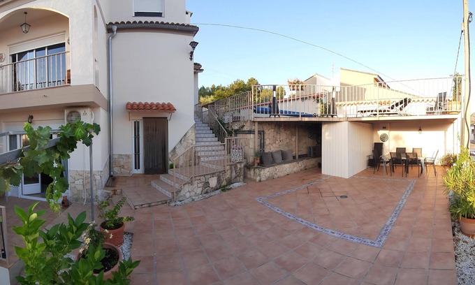 Quesa House | Discover a 7 Bedroom Detached House with Private Heated Pool