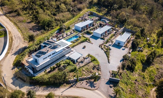 Cela House | Unforgettable Getaway with Breathtaking Ocean Views