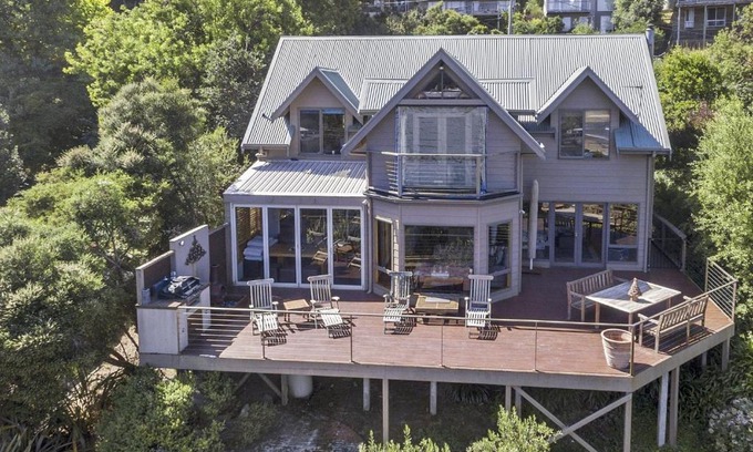 Wye River House | Discover Wye's Choice: Family & Pet-Friendly Escape
