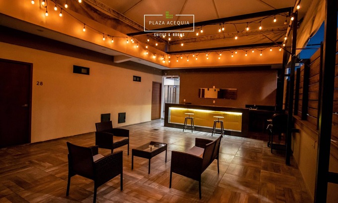 Cuautitlan Izcalli Apartment | Experience Super City Suites at Plaza Acequia Today!