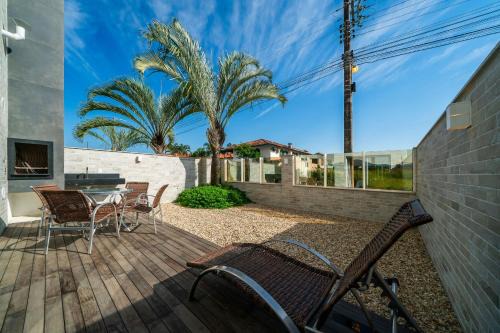 Canto Grande Apartment | Relaxing Retreat at Residencial Badejo with Pool Access