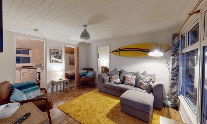 Hayle House | Pet-Friendly A18 Bojago at Riviere Towans: 10/10 Rated