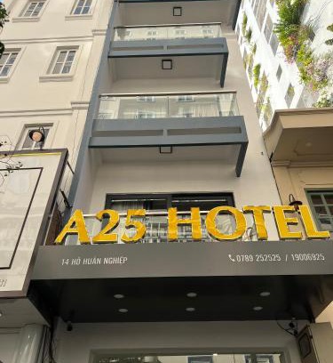 Dong Khoi Hotel | Discover A25 Hotel - Family-Friendly Stay with Breakfast