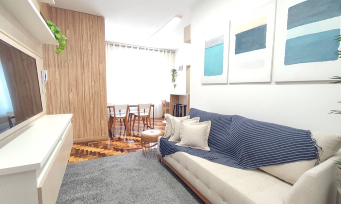 Santana Apartment | Convenient Apartment near Hospital with Spa & Breakfast