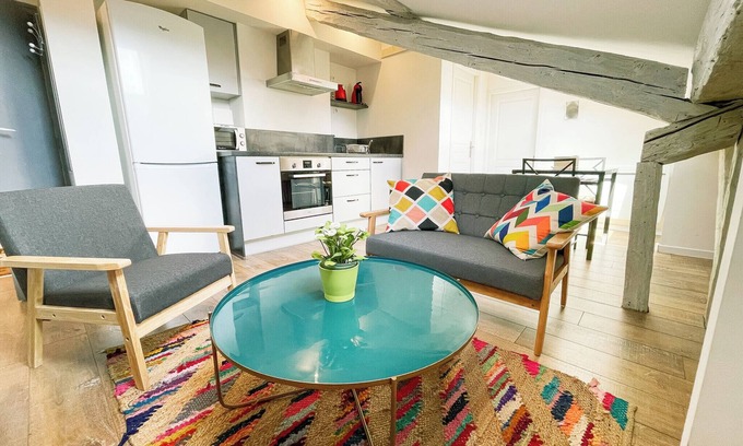 La Tronche Apartment | Comfortable Stay at Le repère | T3 La Tronche Near Hospital