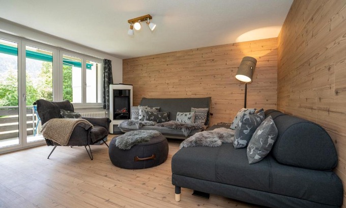 Engadin Scoul Apartment | Relaxing AAA Chalet with Sauna and Breathtaking Mountain Views