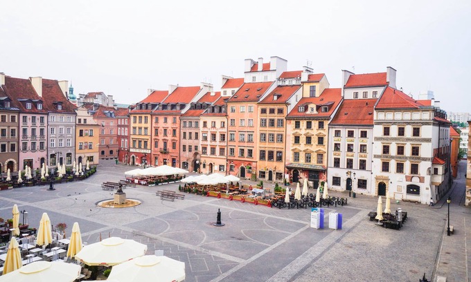 Old Town Apartment | Exceptional AAA STAY Market Square: Pet Friendly & Oceanfront