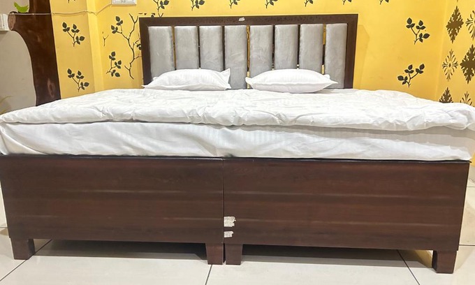 Ujjain House | Family-Friendly Aabha Plaza: Your Ideal Budget Getaway