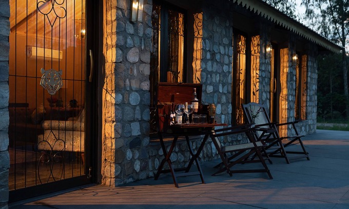 Roorkee House | Discover Aalia Jungle Bandarjudh: Pool, Spa & Family-Friendly