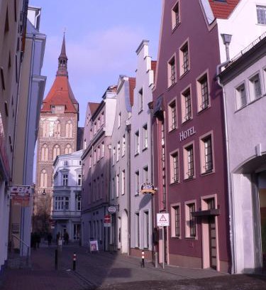Rostock Hotel | Discover Aalreuse: Family-Friendly Getaway Awaits