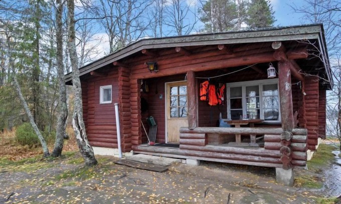 Kuusamo House | Relaxing Retreat at Aamun Kajo by Interhome with Lake Views