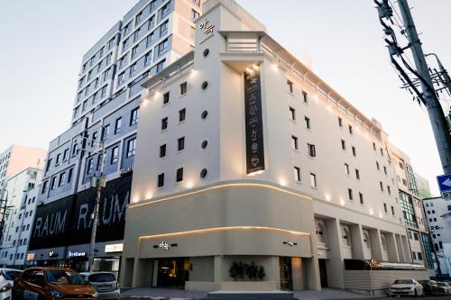 Ingye-dong Hotel | Budget-Friendly Resting Cozy Hotel with Hot Tub in Suwon