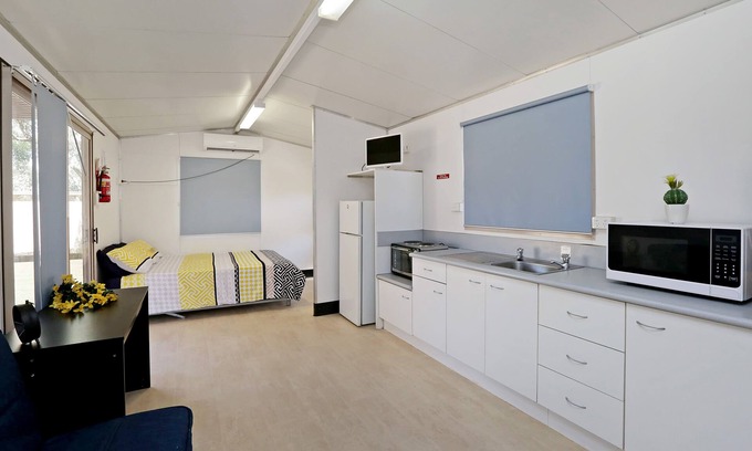 Lanskey RV Rental | Pet-Friendly Retreat at Aaok Moondarra Accommodation Village