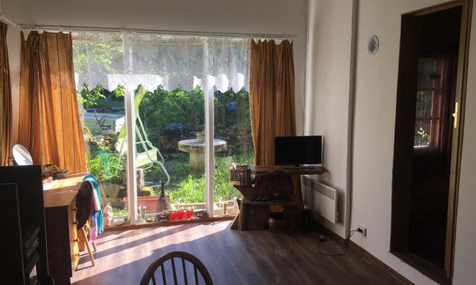 Eiste House | Pet-Friendly Aaviku Holiday Home with Hot Tub & Kitchen