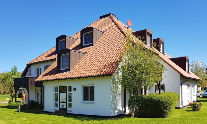 Ostseebad Prerow Apartment | Family-Friendly Retreat at Ab an den Weststrand B5