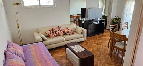 Abasto Apartment | Guest Rated 9.8: Abasto Rent Apart with Family Amenities