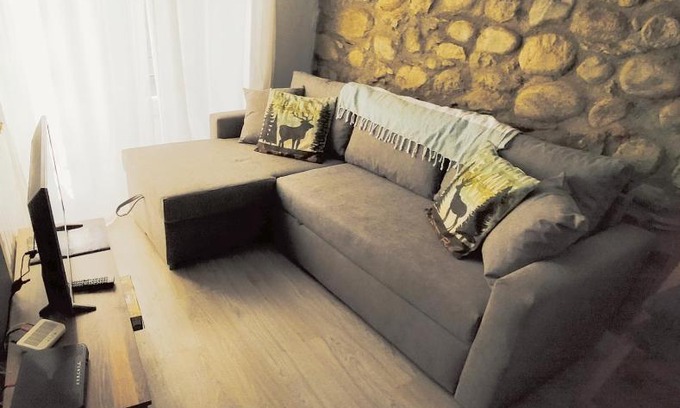 Puigcerda Apartment | Pet-Friendly Stay at ABAT OLIBA - Rated 7.7/10 by Guests