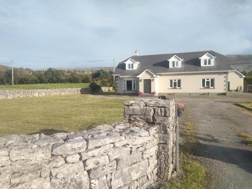 Ballyvaughan Apartment | Family-Friendly Abbeywest House: Rated 8.9/10 by Guests