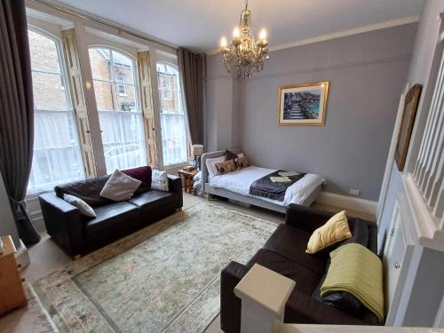 Bootham Apartment | Pet-Friendly Abbotts Mews Apartment in York City Centre