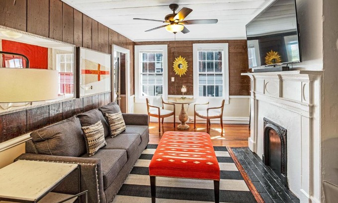 Historic District - North House | Family-Friendly Retreat at Abe's Abode by Lucky Savannah