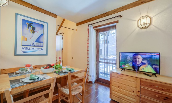 Grangesises Apartment | Cozy Abeti A2-17 Near Ski Slopes in Sestriere, Italy