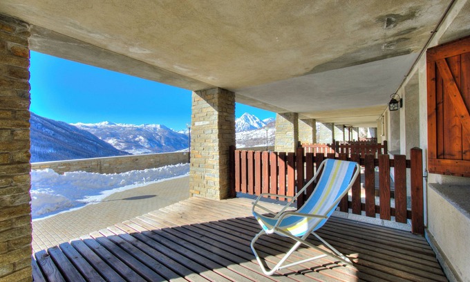 Grangesises Apartment | Convenient Abeti A2-02: Minutes from Ski Adventures