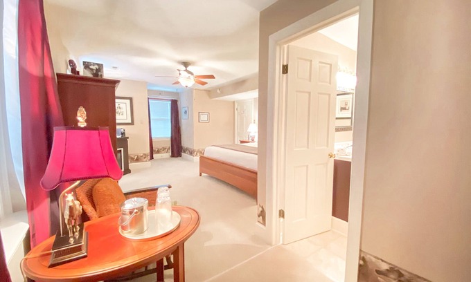 Lexington Bed & Breakfast | Experience Abigail Inn: Guest Rated 9.8 with Family Amenities