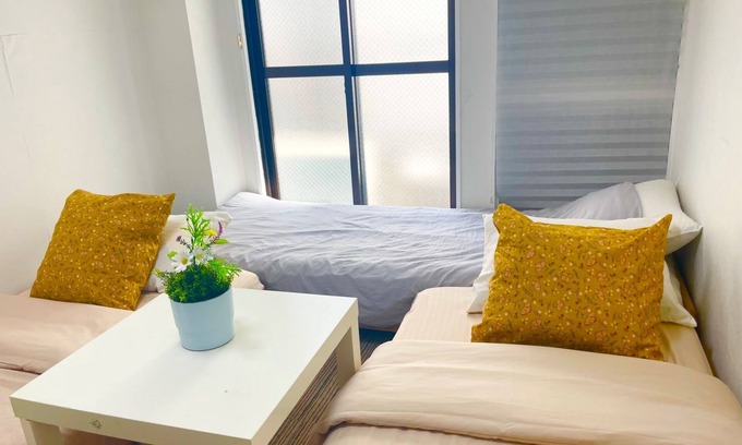Sumiyoshi Apartment | Abiko 302 Guest Room in Osaka with Breakfast & Family Amenities
