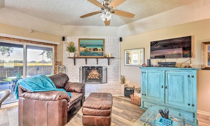 Abilene House | Family-Friendly Abilene Home with BBQ & Private Yard