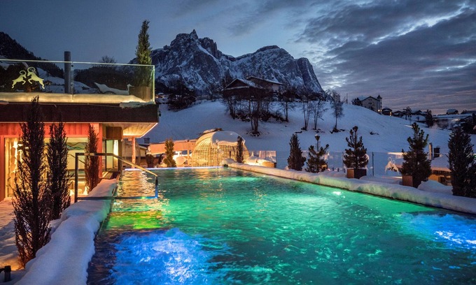 Kastelruth Hotel | Relaxing ABINEA Dolomiti Romantic Spa Hotel Experience