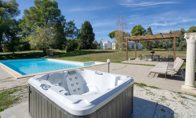Campagnano di Roma House | About 3,900 m from Campagnano di Roma is this large and beautiful villa with private pool with priva