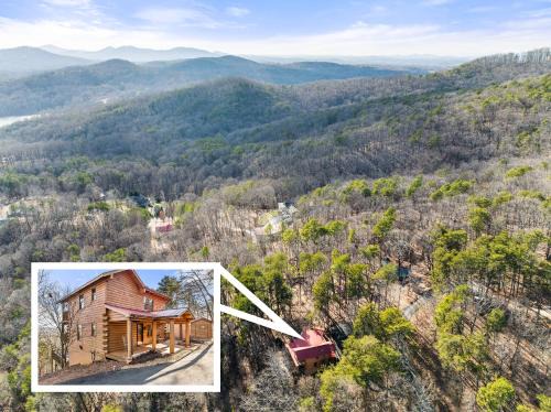 Cleveland House | Scenic Retreat: Above and Beyond Cabin with Massive Views