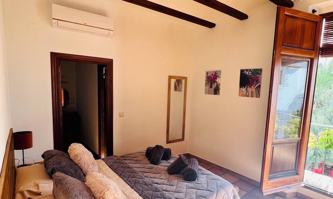 Altea Apartment | Above the Portal Vell, The Heart of the Old Town