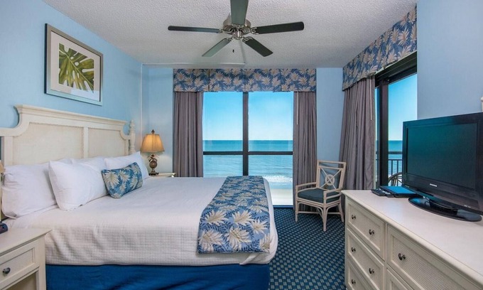 Myrtle Beach Condo | Above the Waves Oceanfront Three Bedroom 12th Floor