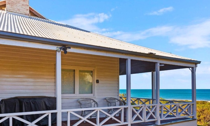 McCracken House | Beachfront 3BR Home with Pool and Ocean View Awaits You