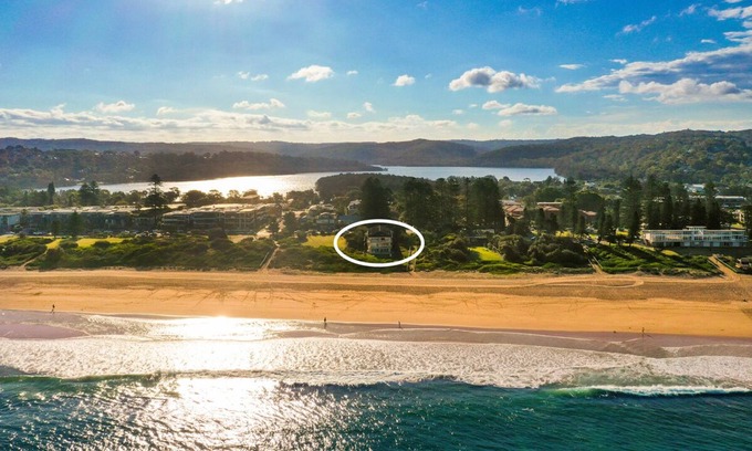 Narrabeen Apartment | Beachfront Retreat with Breakfast & Family-Friendly Amenities