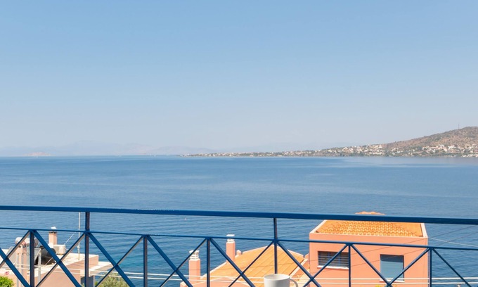 Kontos Villa | Top-Rated Absolute Perdika Aegina with Family-Friendly Amenities
