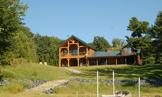 Moriah Center Cottage | Outstanding Family Retreat at Fox Meadow Lakefront