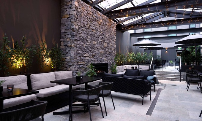 Newton Hotel | Stylish Abstract Hotel: 4-Star Comfort with Spa & Dining