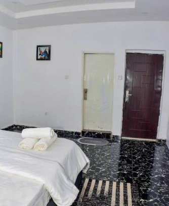 Okpanam House | AC Apartments