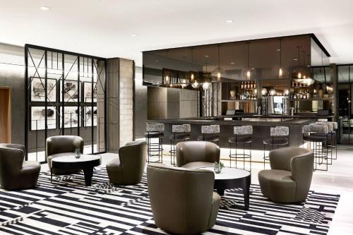 Doral Hotel | Stylish AC Hotel by Marriott Miami Airport West/Doral