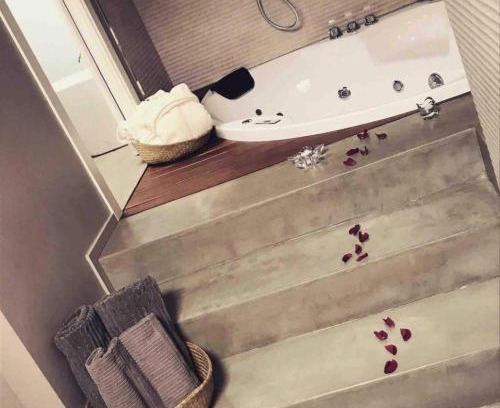 Cit Turin Apartment | Child-Friendly ACADAMIS Suites with Hot Tub, Rated 9.2/10