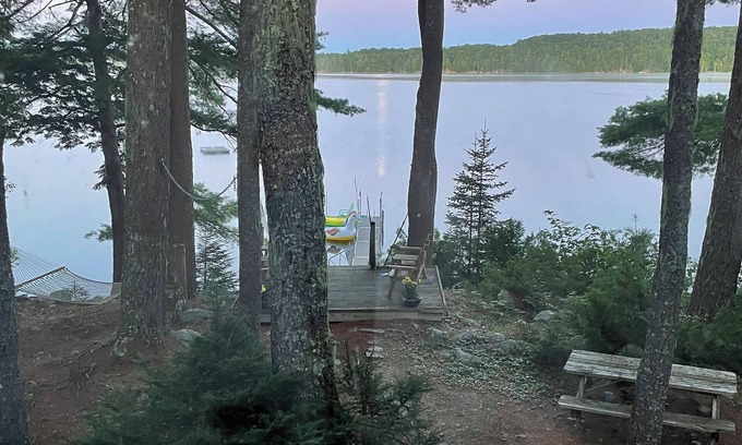Franklin Cottage | Lakefront Cottage in Acadia Bar Harbor with Ocean Views