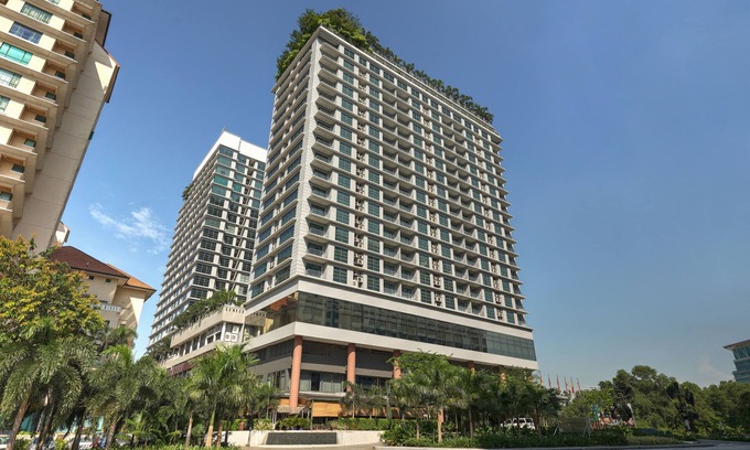 Shah Alam Hotel | Discover Acappella Suite Hotel: 4-Star Comfort Awaits