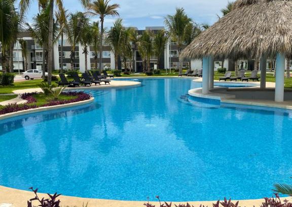Boulevard Barra Vieja Apartment | Enjoy Acapulco Diamante with Private Beach & Ocean Views