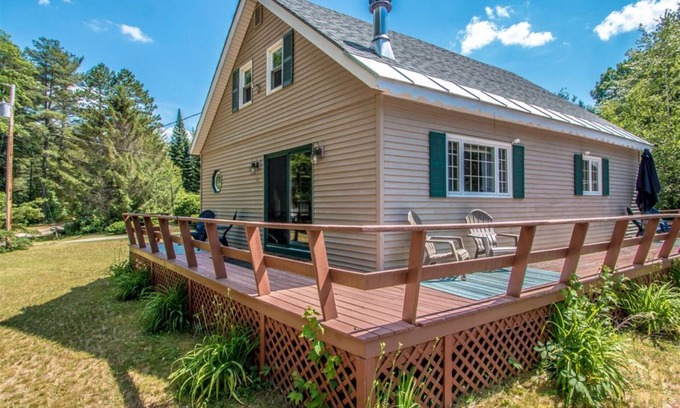 Brownfield House | Access to Pequawket Pond with a large yard