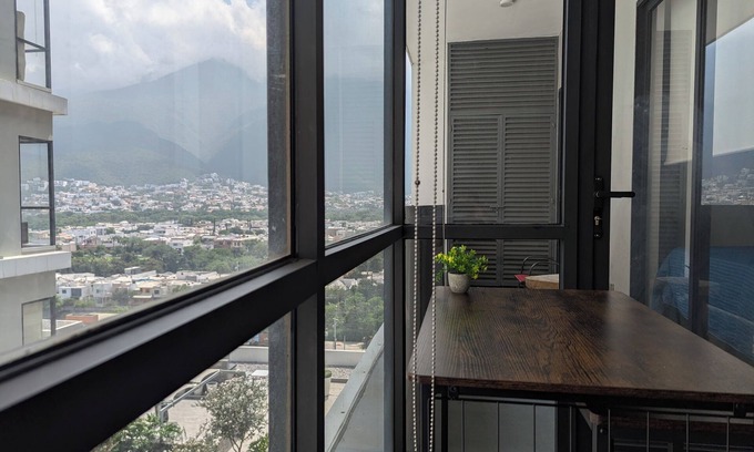 Monterrey Municipality Apartment | Relaxing Retreat with Rooftop Pool and Gym Access