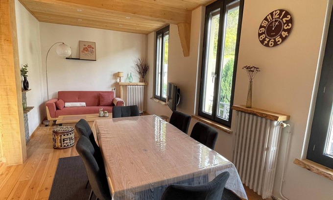 Mont-Dore House | Accommodation. 3 bedrooms. 2 bathrooms. Sleeps 6/7. Private garage.